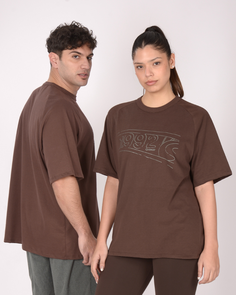 Remera oversize unisex de jersey Habano