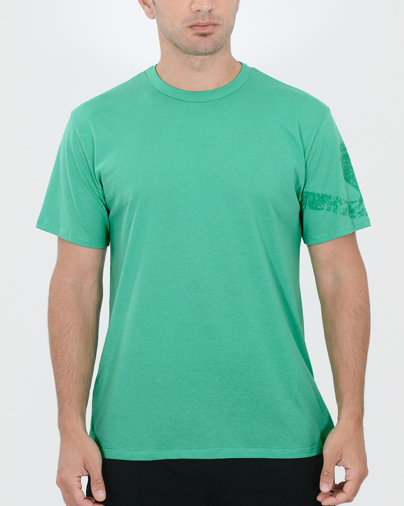 Remera de jersey liviano verde esmeralda